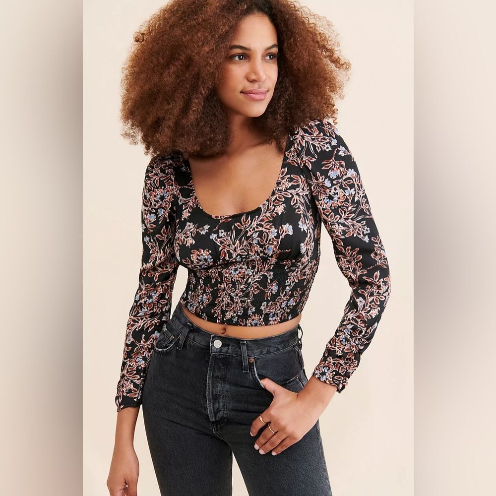 Free People Santiago Floral Cropped Smocked Boho Top in Black size Large
